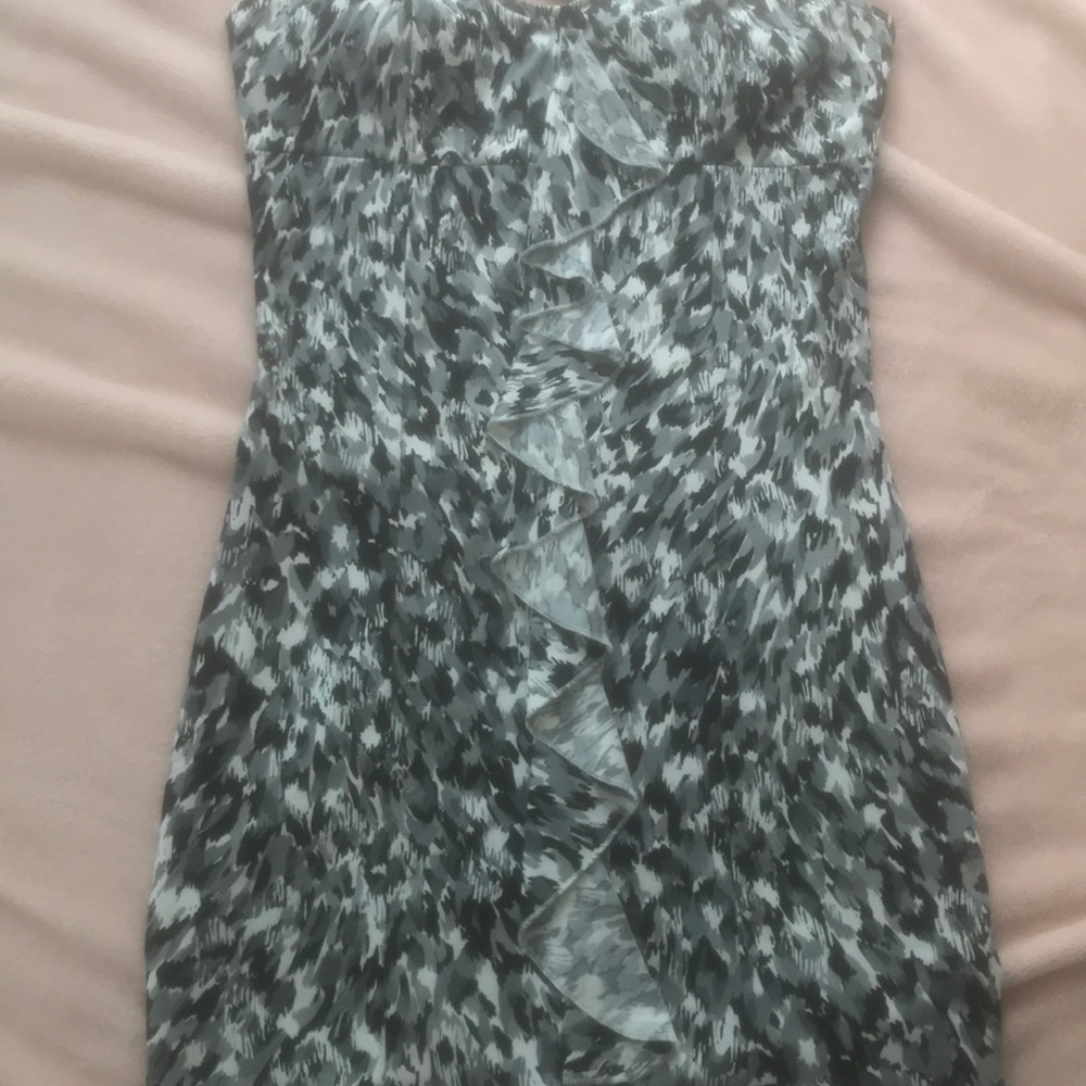 G by guess tube top dress STRETCHY